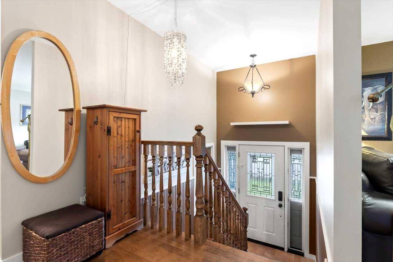 Calgary, AB T2W2A3,307 Cantrell PL Southwest