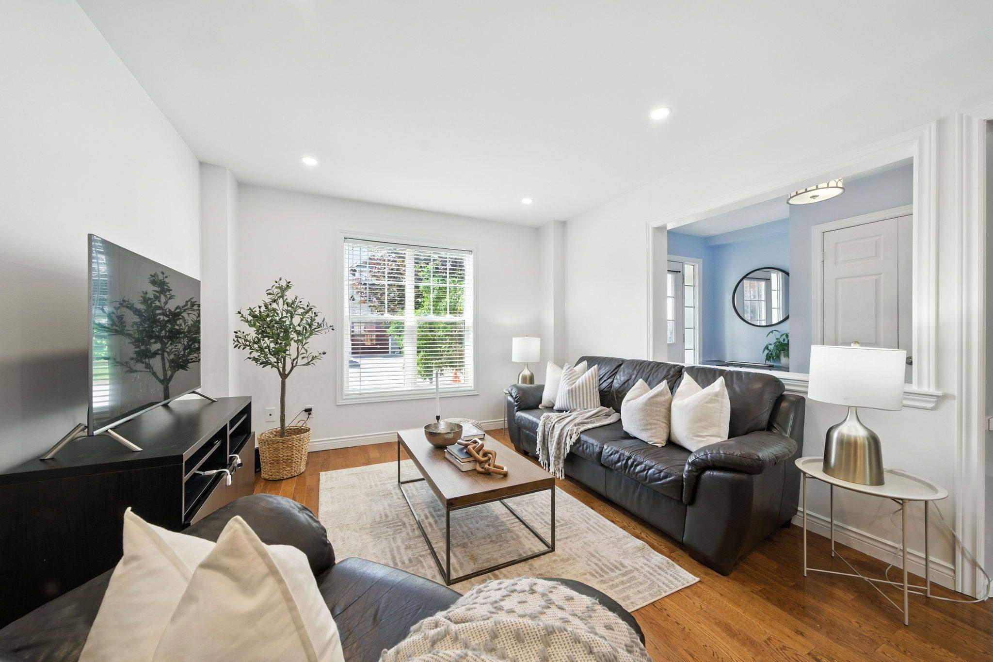 Clarington, ON L1E 2M6,2800 Courtice RD #36