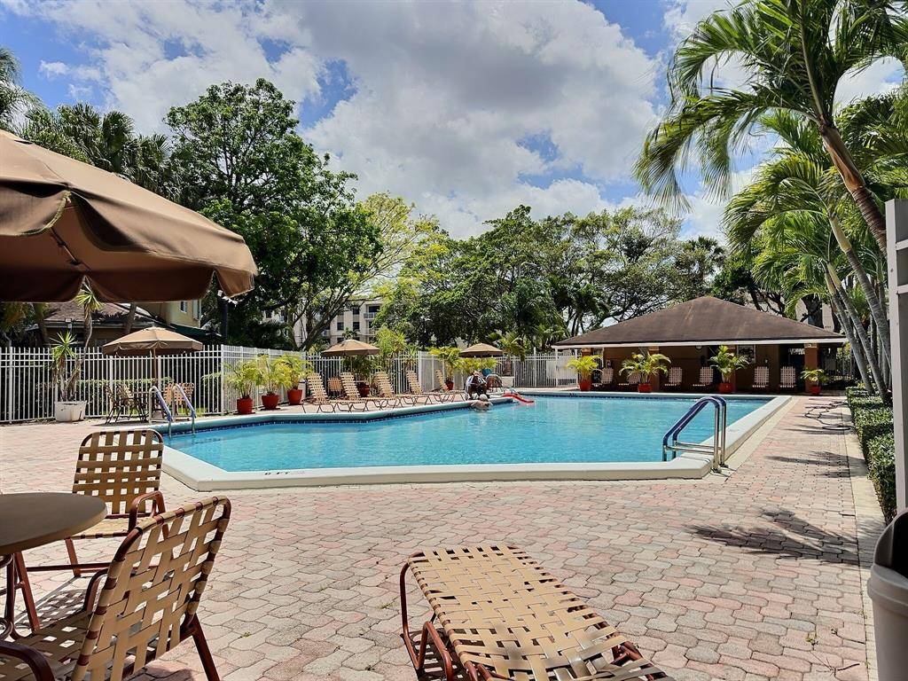 Tamarac, FL 33321,7214 Woodmont Way #7214