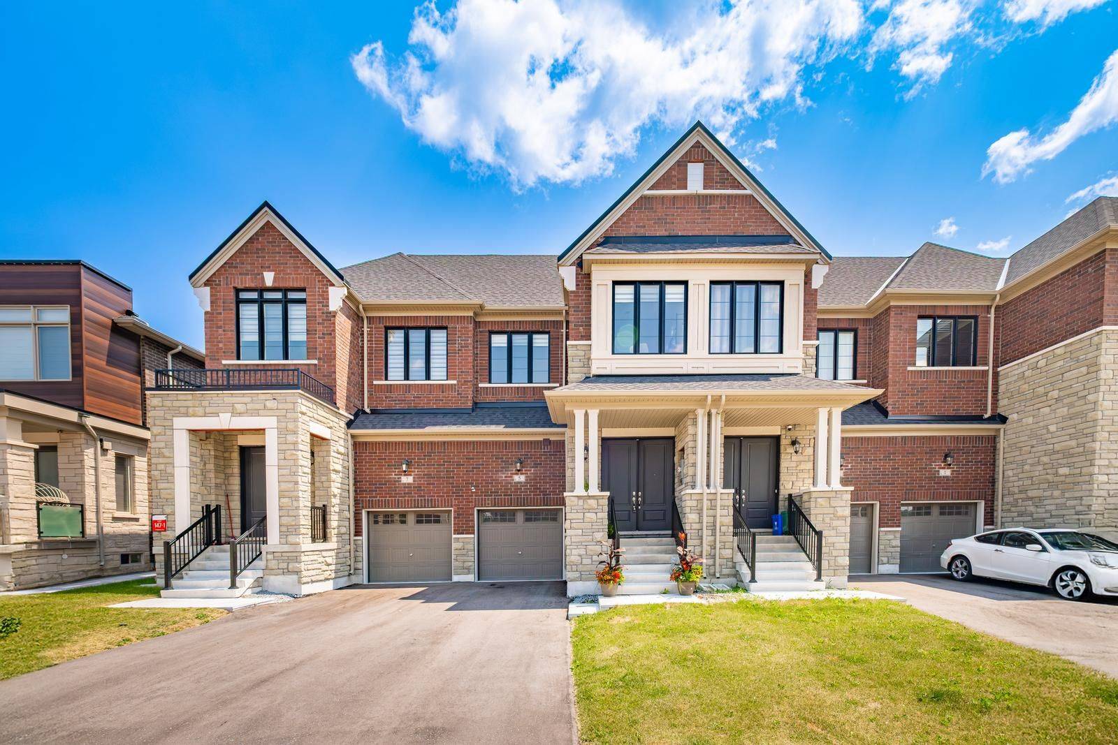 5 Wesmina AVE, Whitchurch-stouffville, ON L4A 4V9