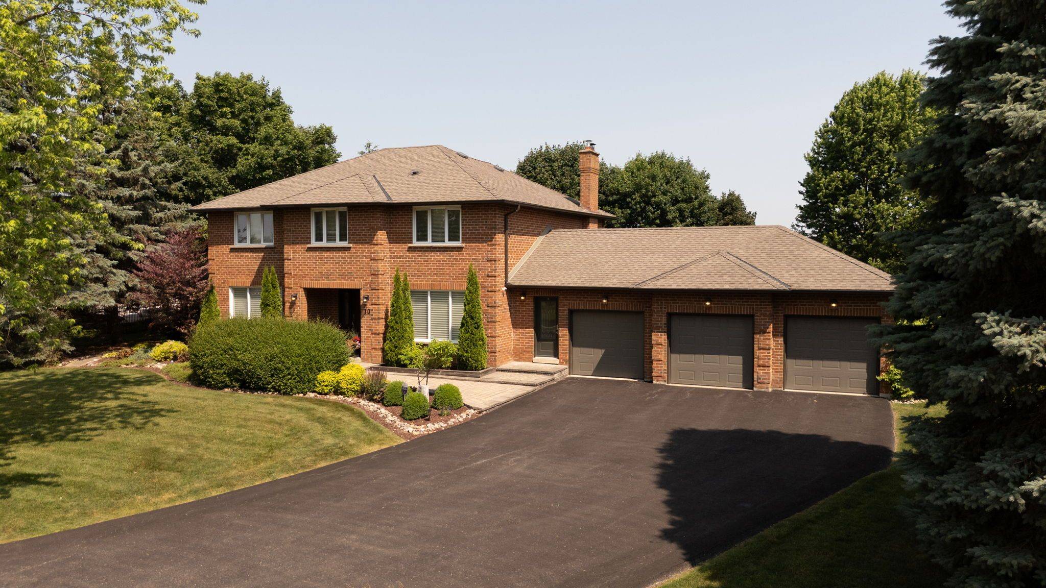 10 Kehoe CT, King, ON L0G 1N0