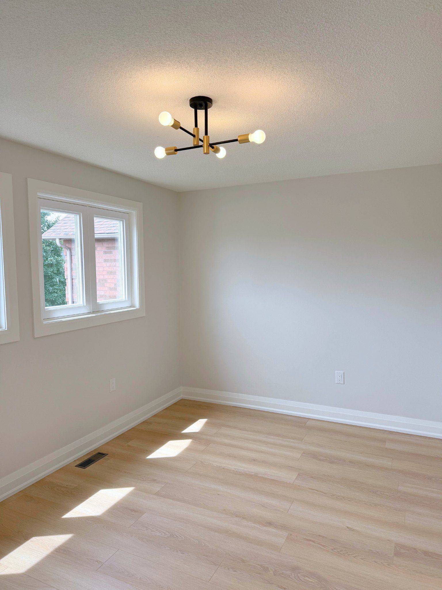 Richmond Hill, ON L4S 1C3,44 Bayel CRES