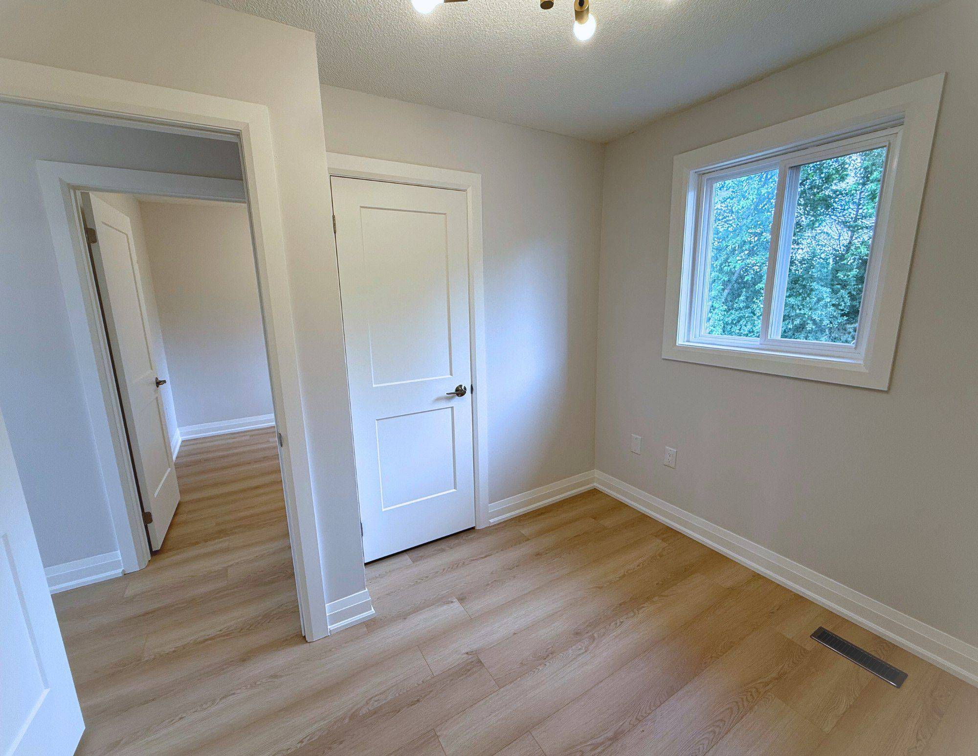 Richmond Hill, ON L4S 1C3,44 Bayel CRES