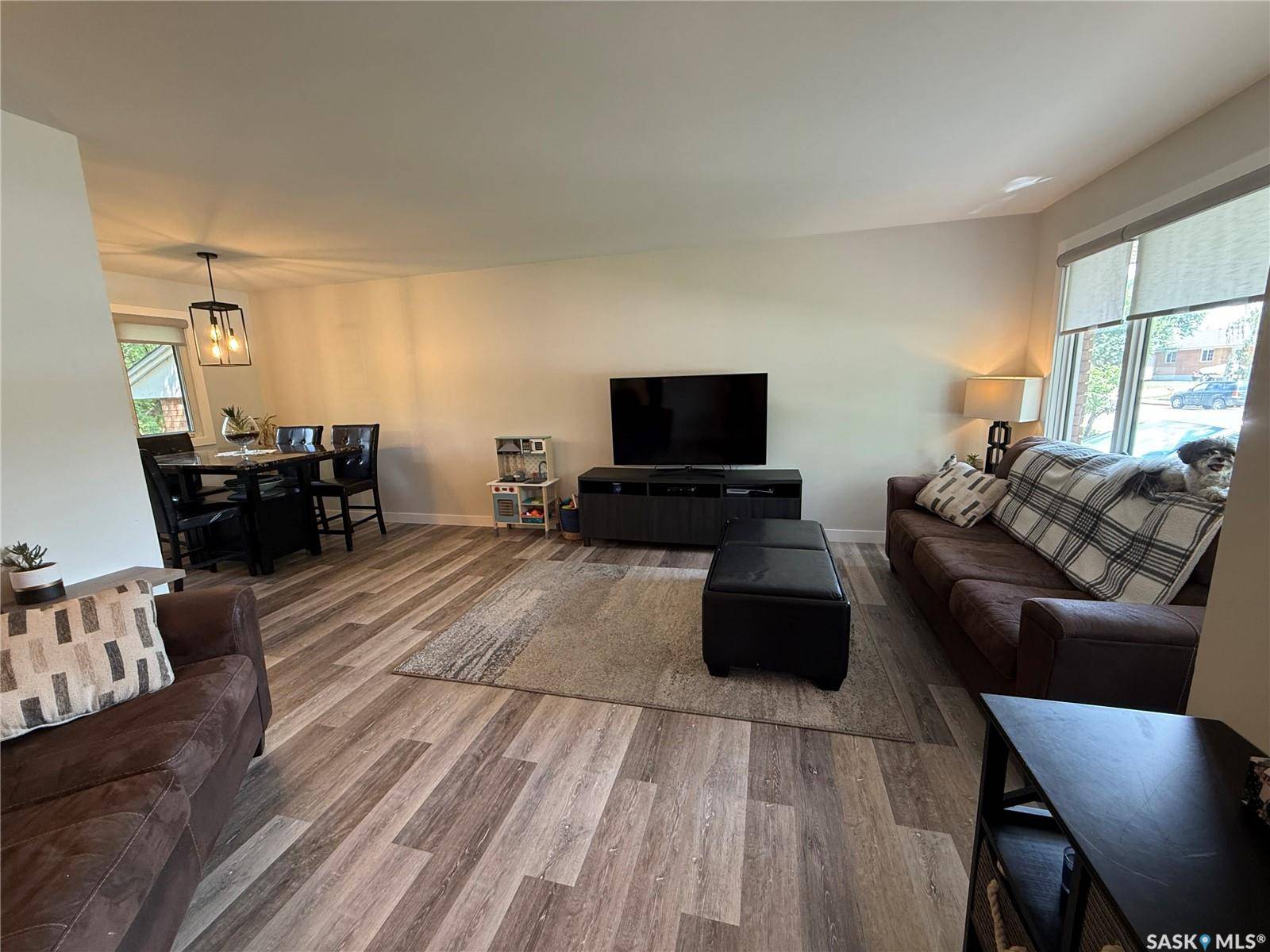 Estevan, SK S4A 0A3,213 Duncan ROAD