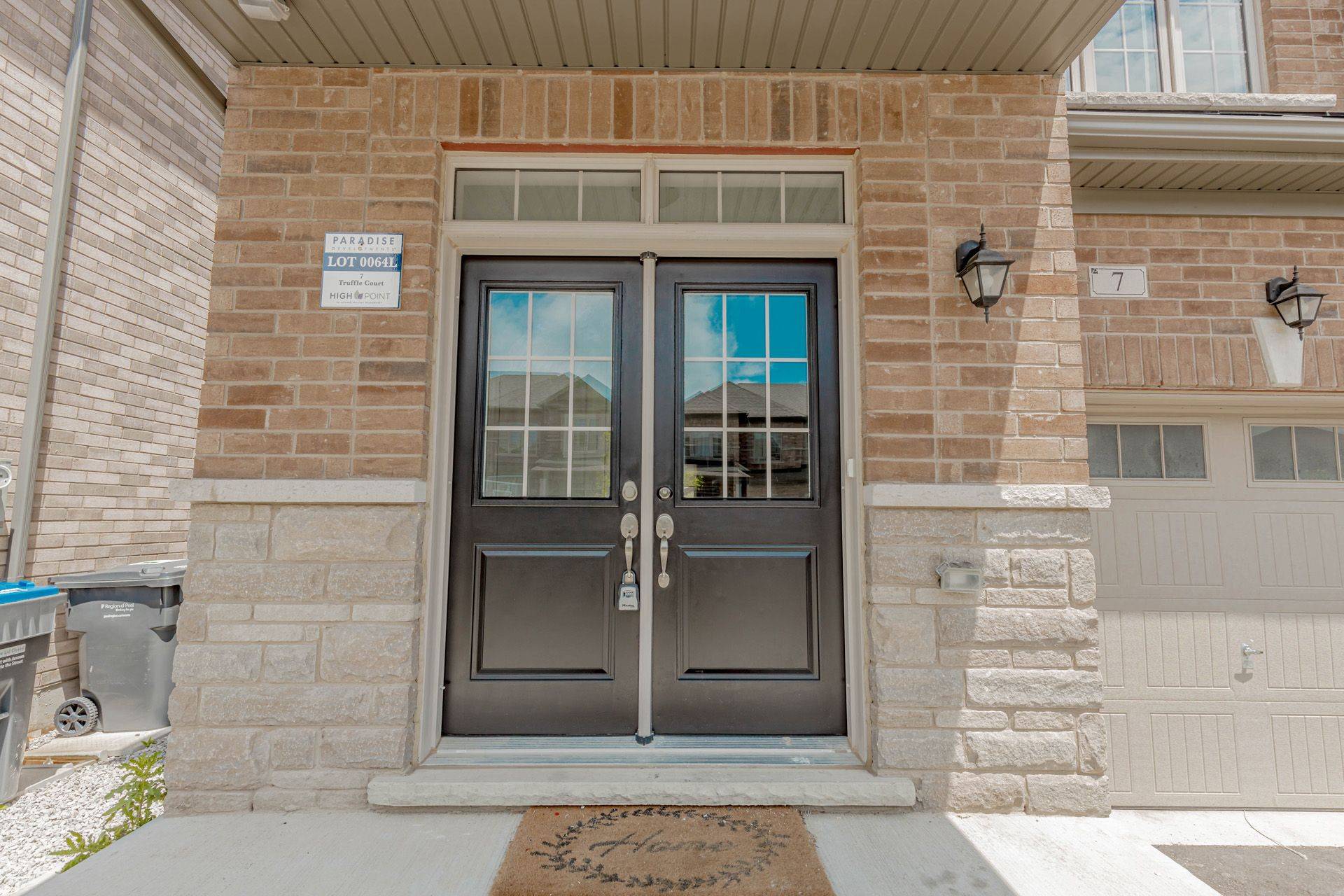 Brampton, ON L7A 5A6,7 Truffle CT