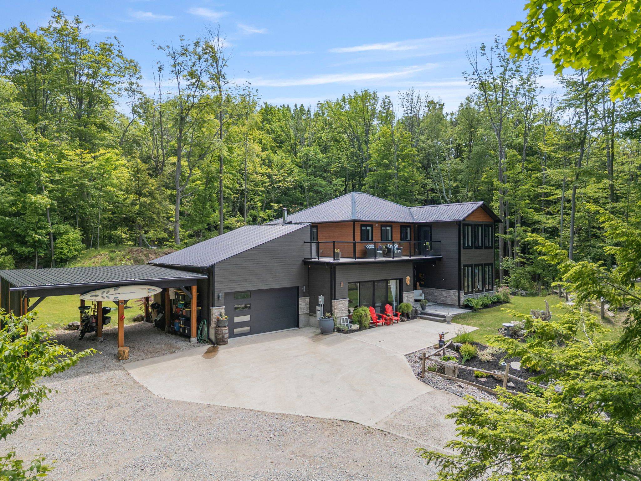 Meaford, ON N0H 1B0,350107 Bayshore RD