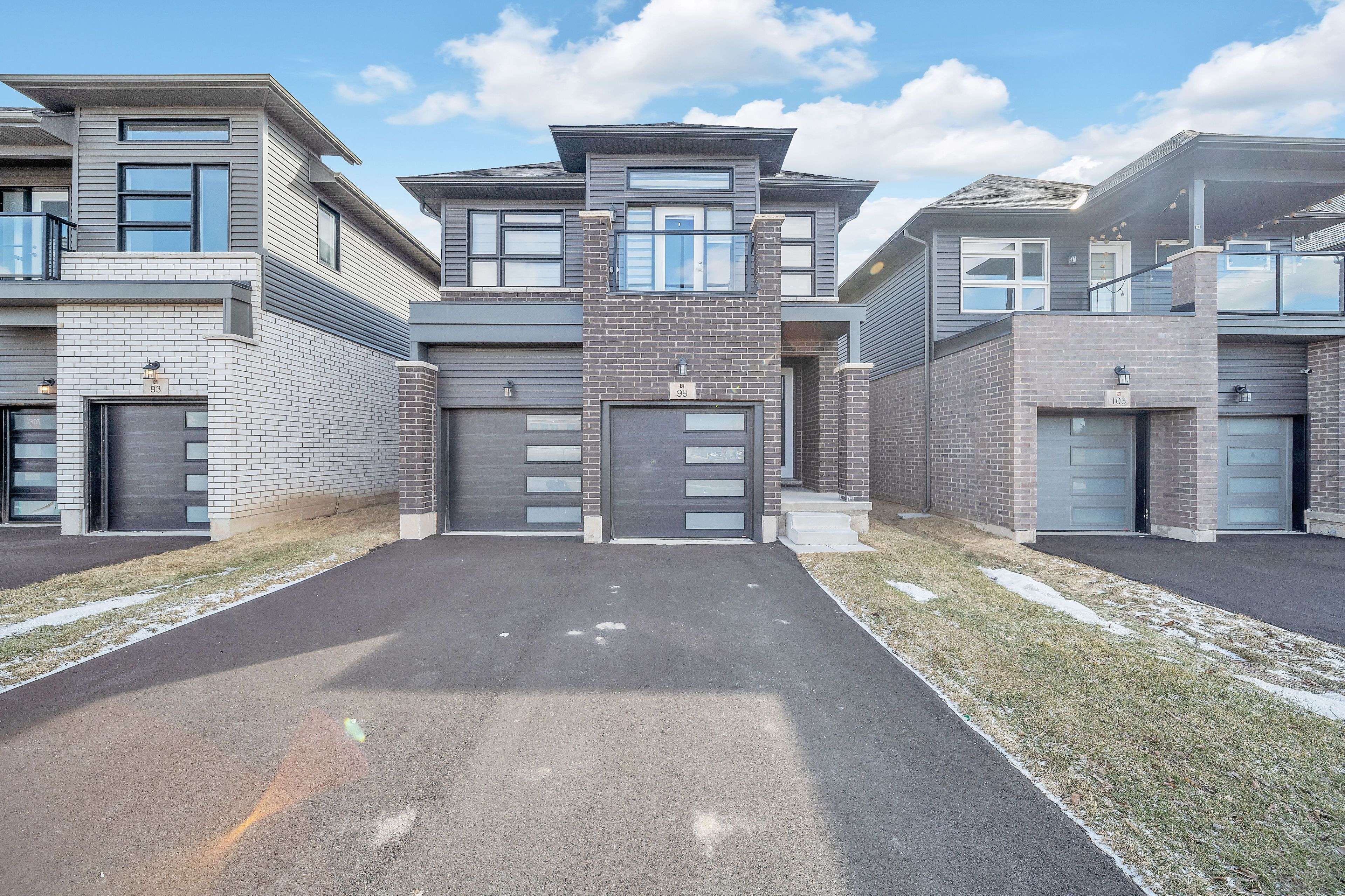 Welland, ON L3B 0J8,99 Louise ST