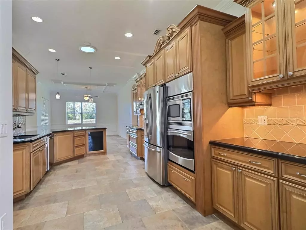 Port St Lucie, FL 34986,655 SW Long Key Ct