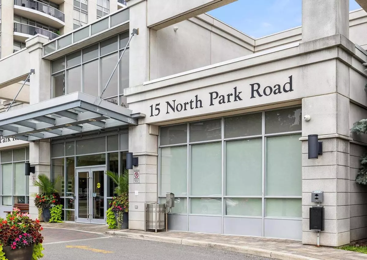 Vaughan, ON L4J 0A1,15 North Park RD #1004