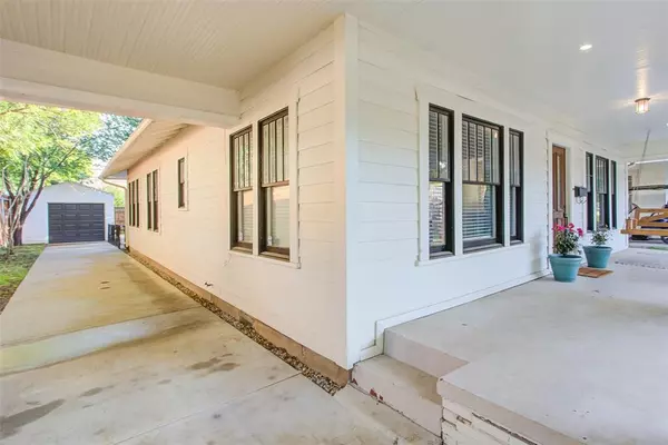 Fort Worth, TX 76107,4621 Pershing Avenue