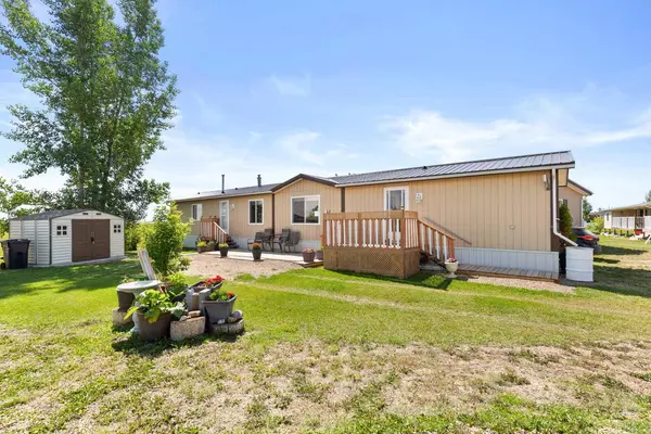 17 & 18 Roseglen DR, Rosemary, AB T0J 2W0