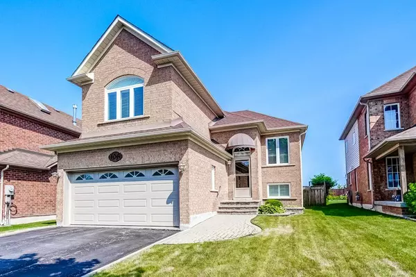 106 Burnaby DR, Georgina, ON L4P 3Y6