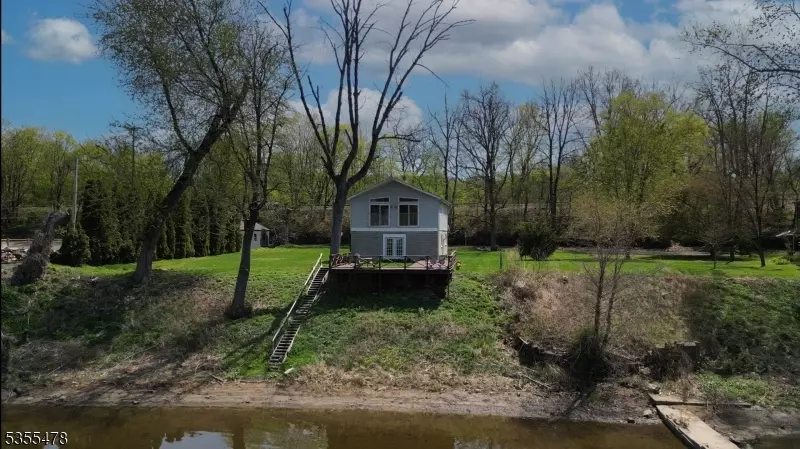 1 Lenape Ln, Harmony Twp., NJ 08865