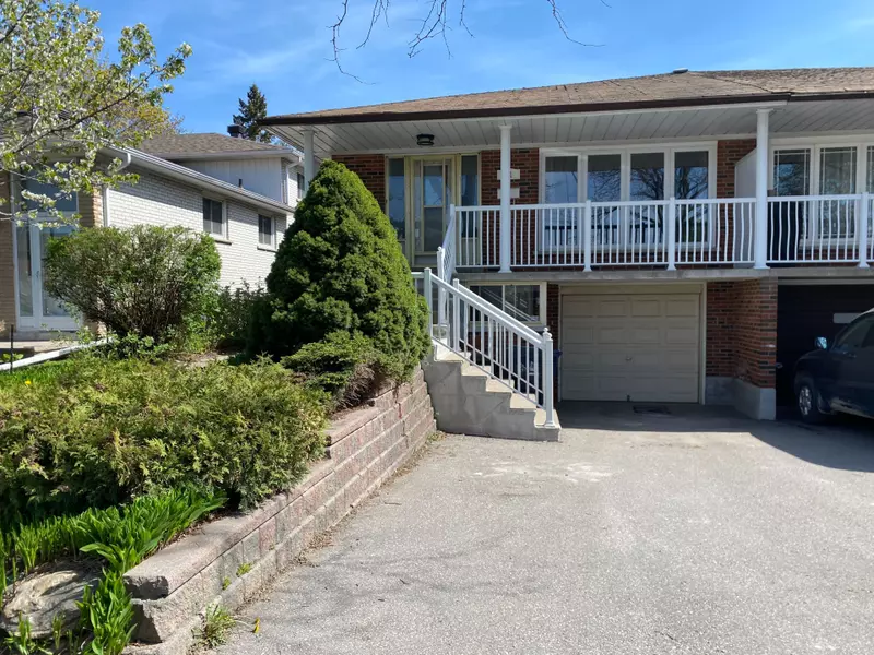 11 Pindar CRES, Toronto C15, ON M2J 3L3