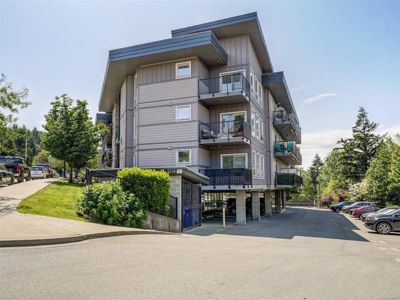 3240 Jacklin Rd #403, Langford, BC V9C 3T6