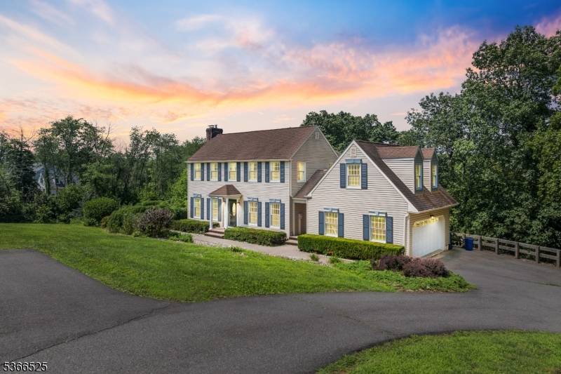 Hillsborough Twp., NJ 08844,925 River Rd