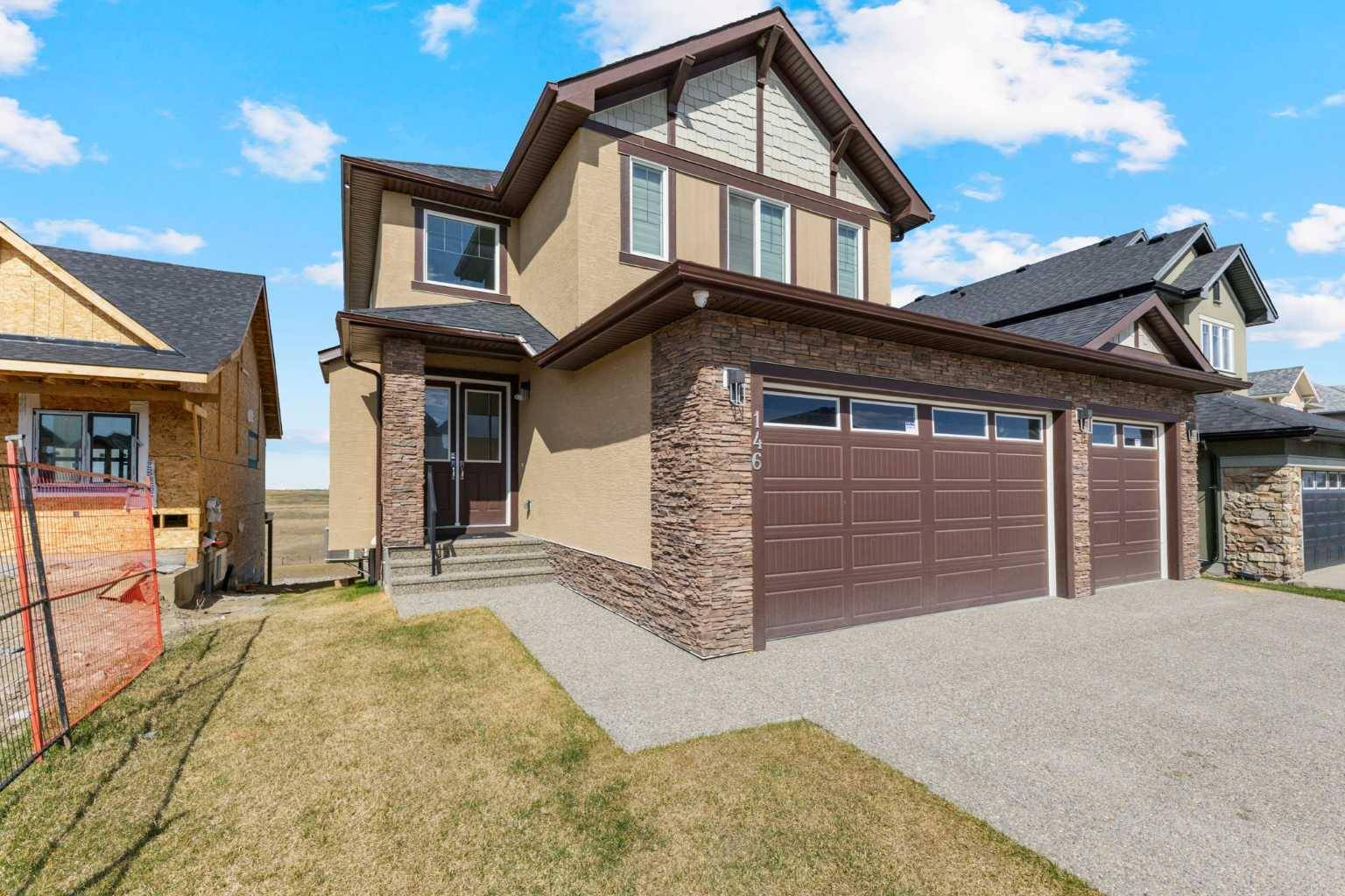 Lyalta, AB T0J 1Y1,146 Muirfield BLVD
