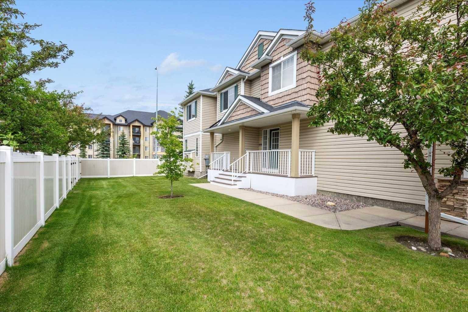 Calgary, AB T3G 5W9,160 Royal Birch MT Northwest