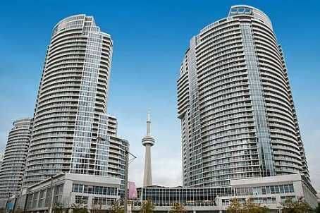 Toronto C01, ON M5J 2Y5,208 Queens Quay W #2602