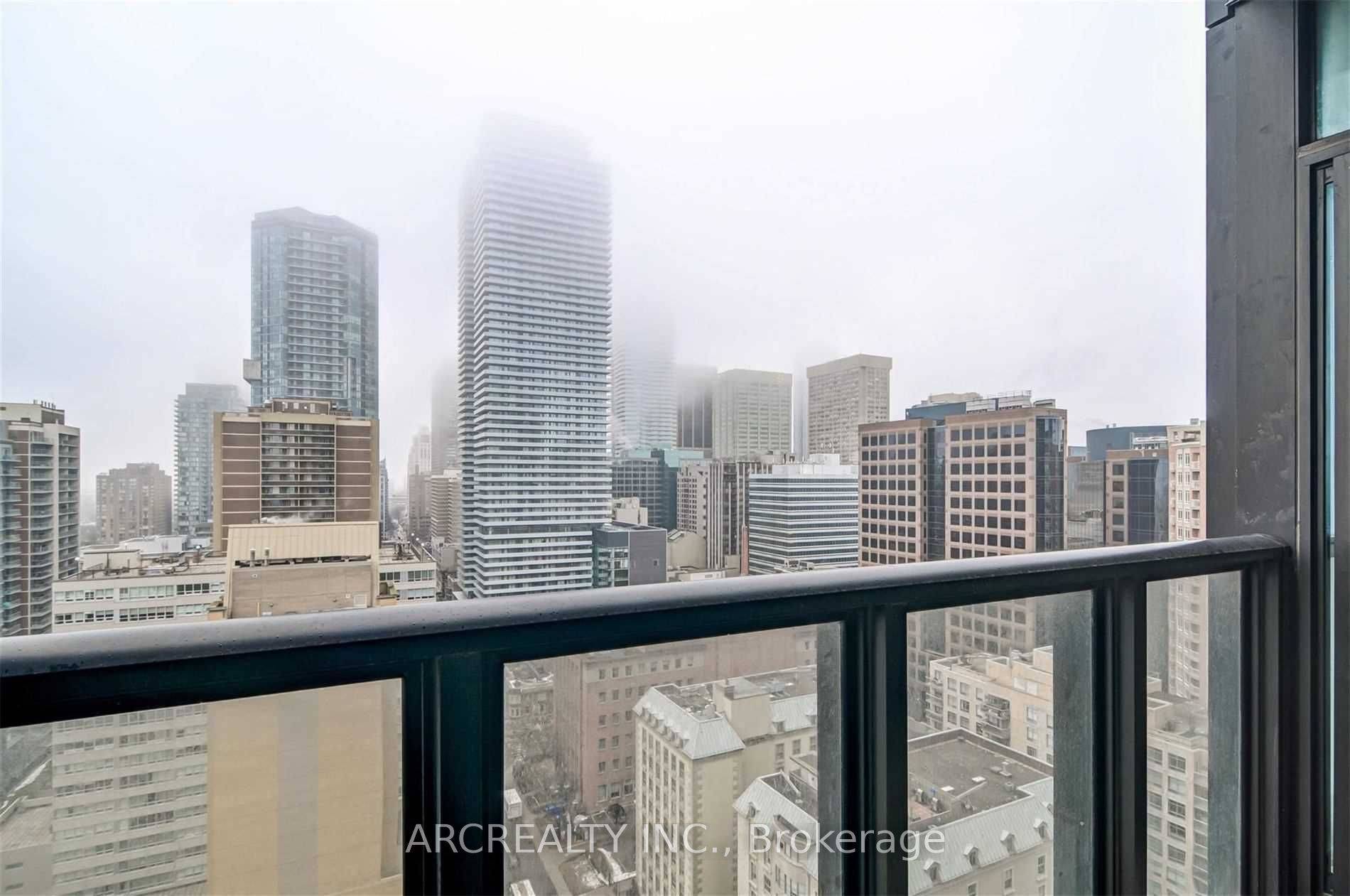 Toronto C08, ON M4Y 1V2,101 Charles ST E #1806