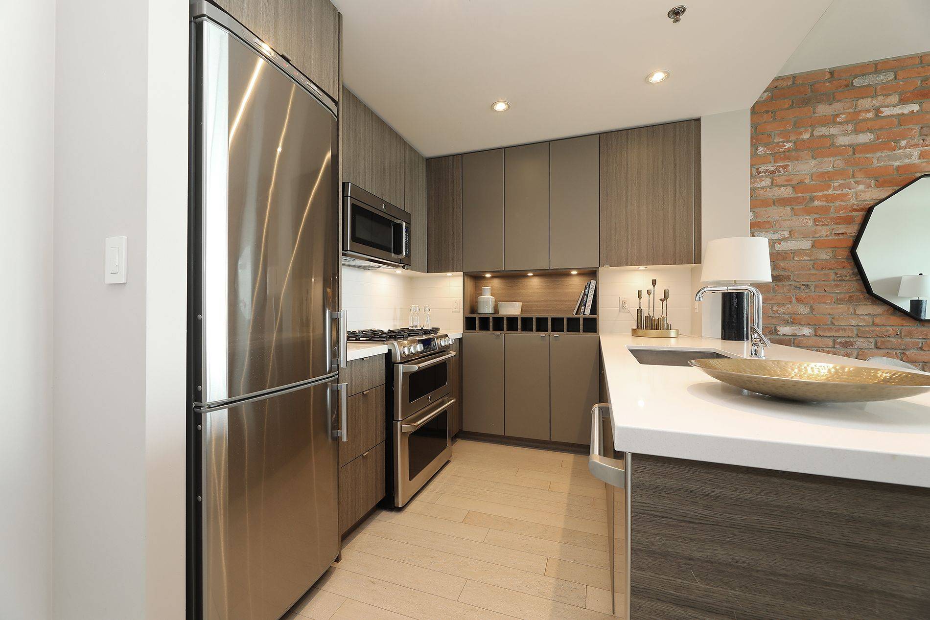 Toronto E01, ON M4M 0A6,88 Colgate AVE #520