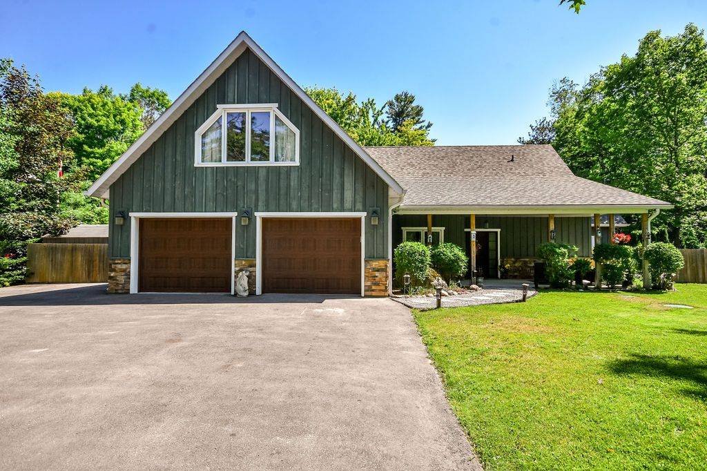 Tiny, ON L9M 0J2,1455 TINY BEACHES RD N
