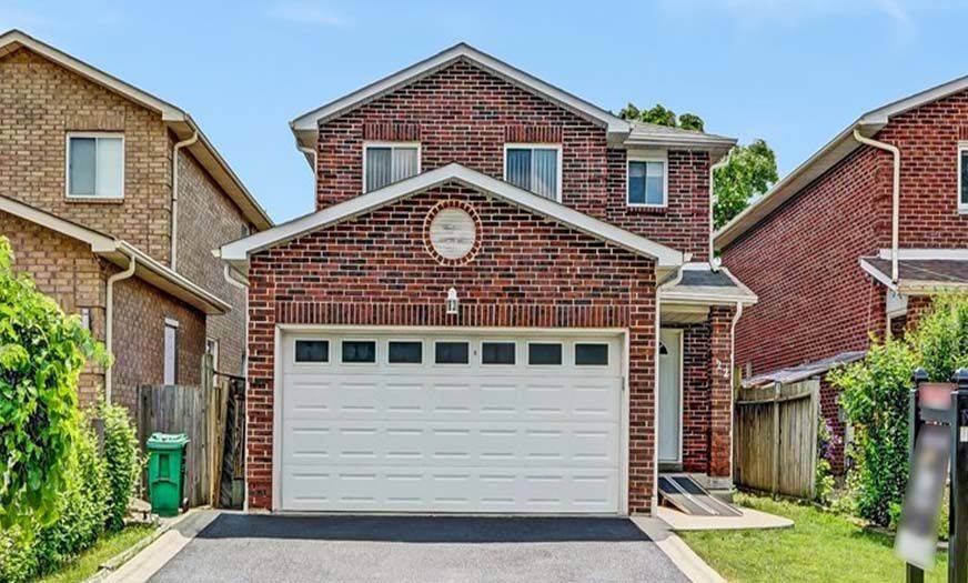 Brampton, ON L6Z 3T2,22 Donna DR