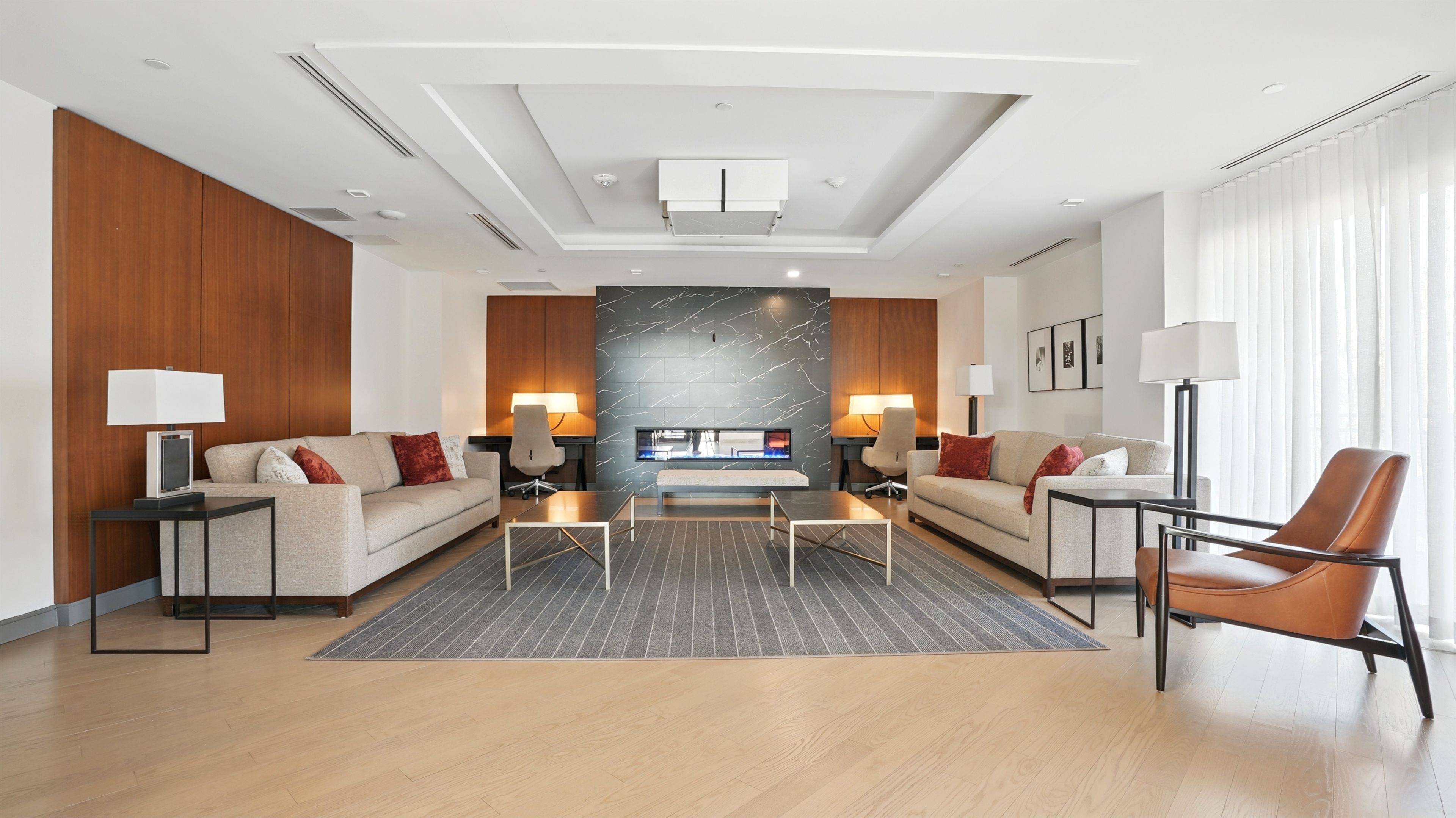 Mississauga, ON L5J 0B1,1575 Lakeshore RD W #415