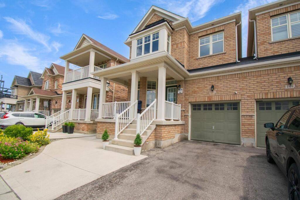 Brampton, ON L6Y 5X9,151 Allegro DR