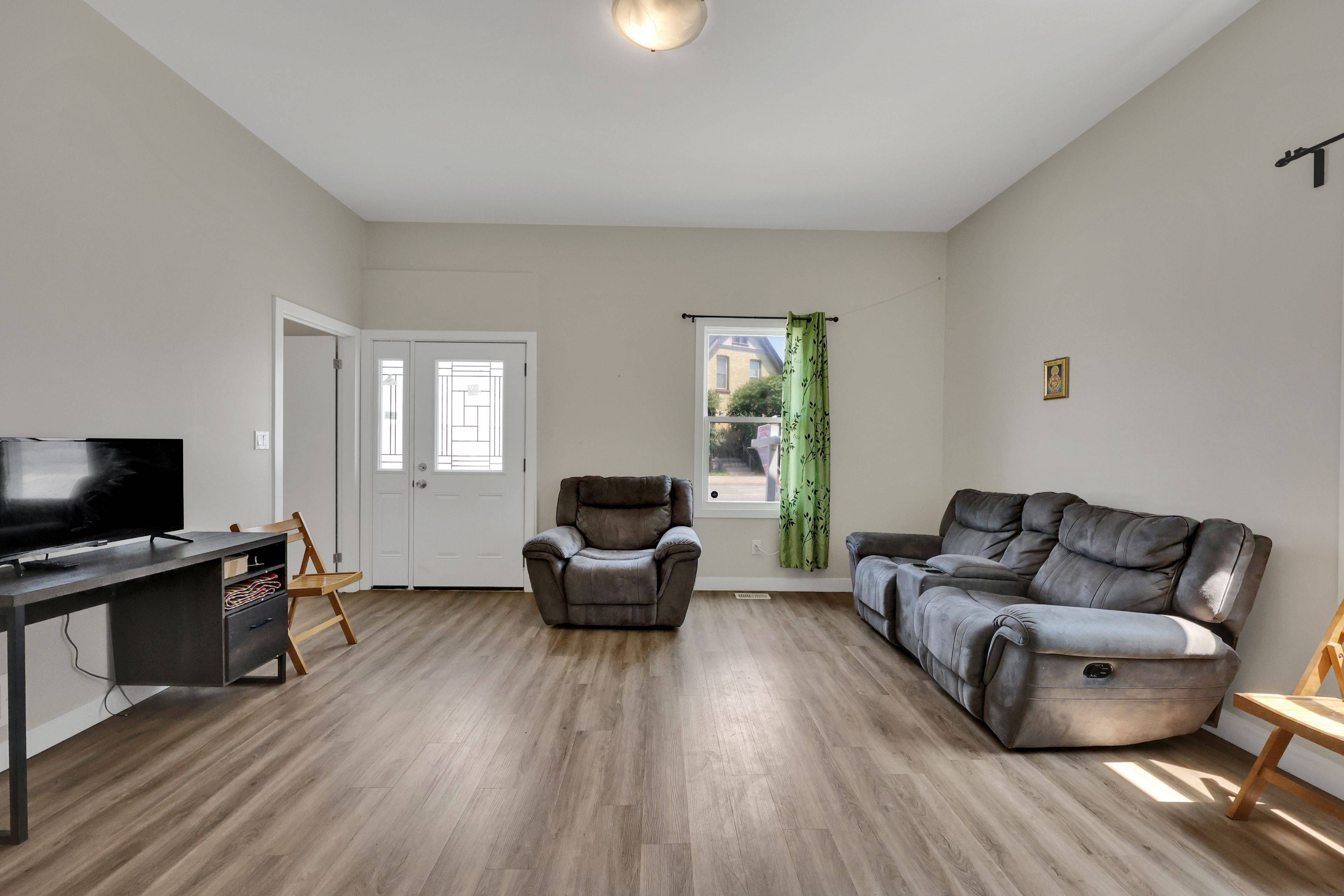 London East, ON N6B 1N2,101 Hamilton RD