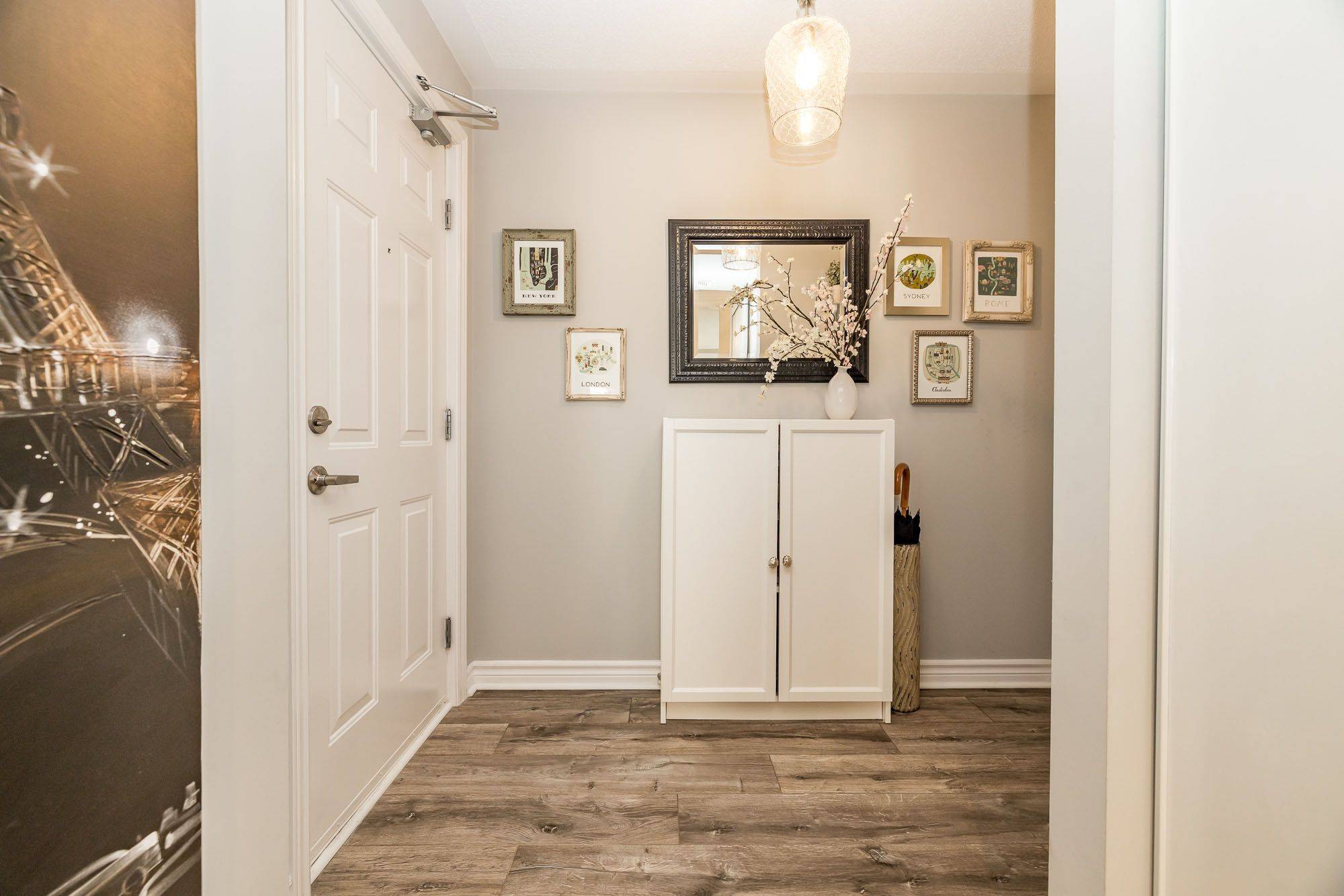 Barrhaven, ON K1Y 1E8,46 Barnstone DR #6