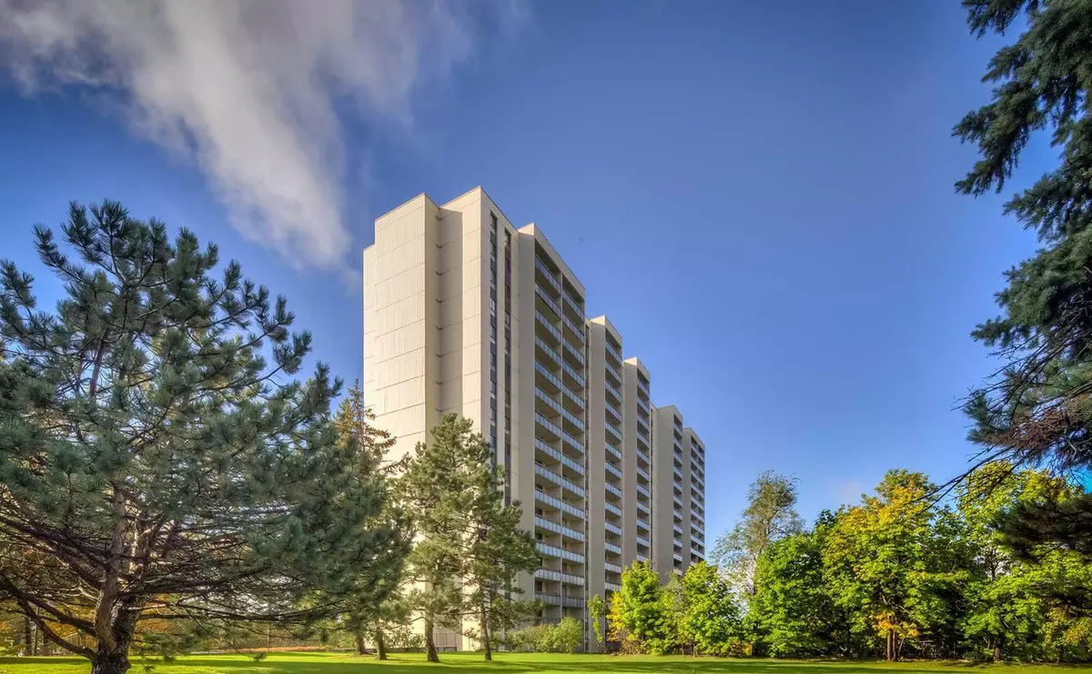 Toronto C15, ON M2J 4S6,260 Seneca Hill DR #1605