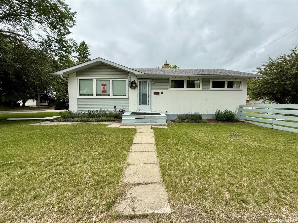 Regina, SK S4S 5K6,8 Doerr PLACE