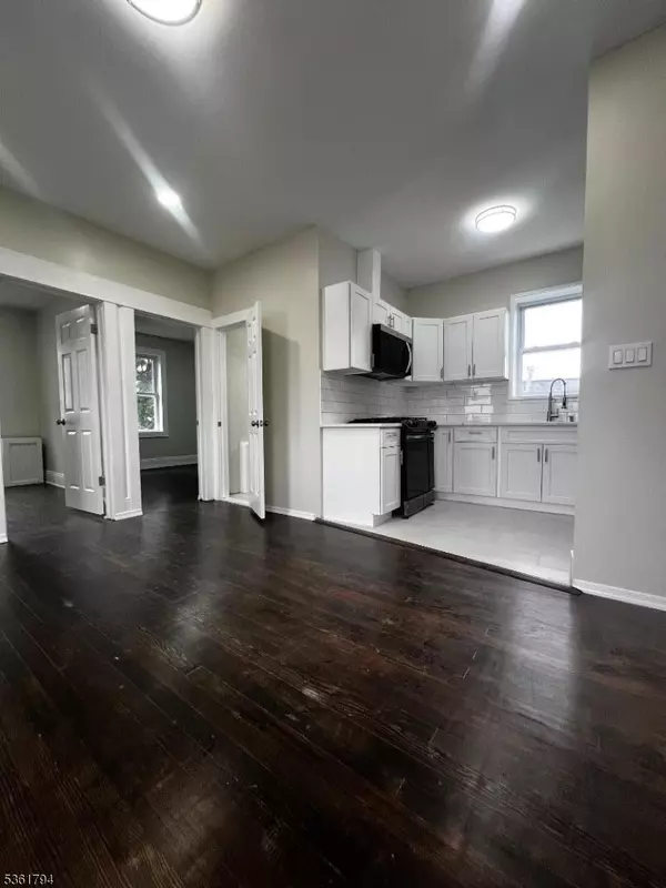 62 Garibaldi Ave #2, Lodi Boro, NJ 07644