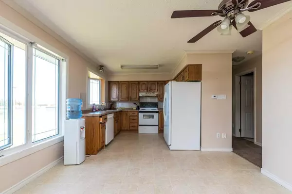Lloydminster, SK S9V 1P8,3505 45 AVE
