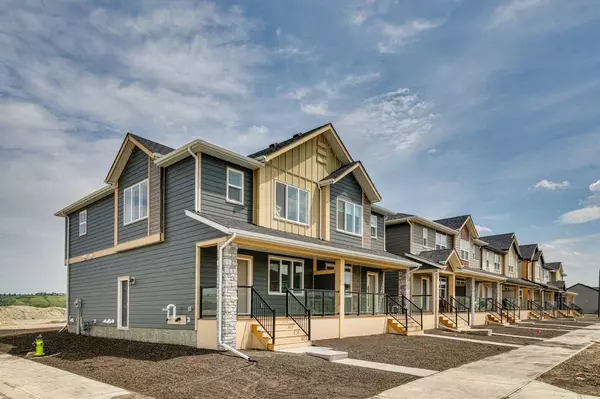 806 Wolf Willow BLVD Southeast, Calgary, AB T2X5R4