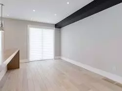 26A Pines AVE, Mississauga, ON L5H 2P8