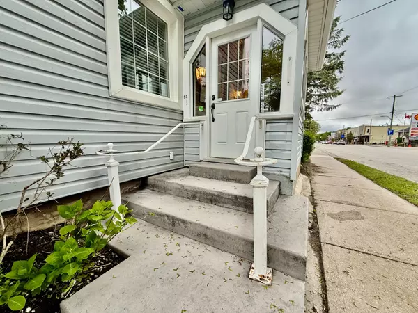 South Bruce, ON N0G 2J0,53 Elora ST