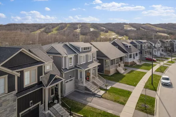 Blue Mountains, ON L9Y 0Z3,206 Yellow Birch CRES