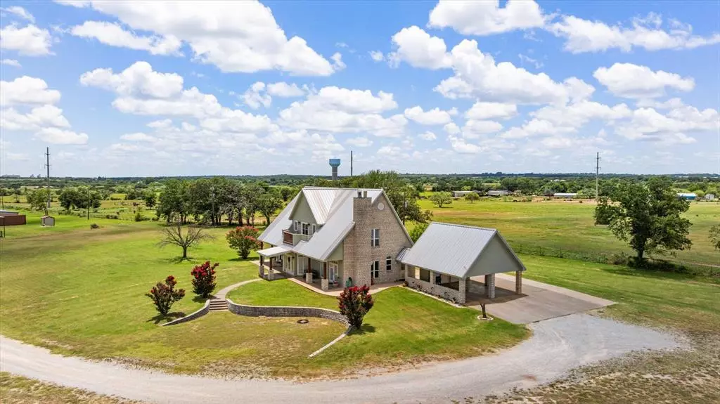 1744 Mambrino Highway, Granbury, TX 76048