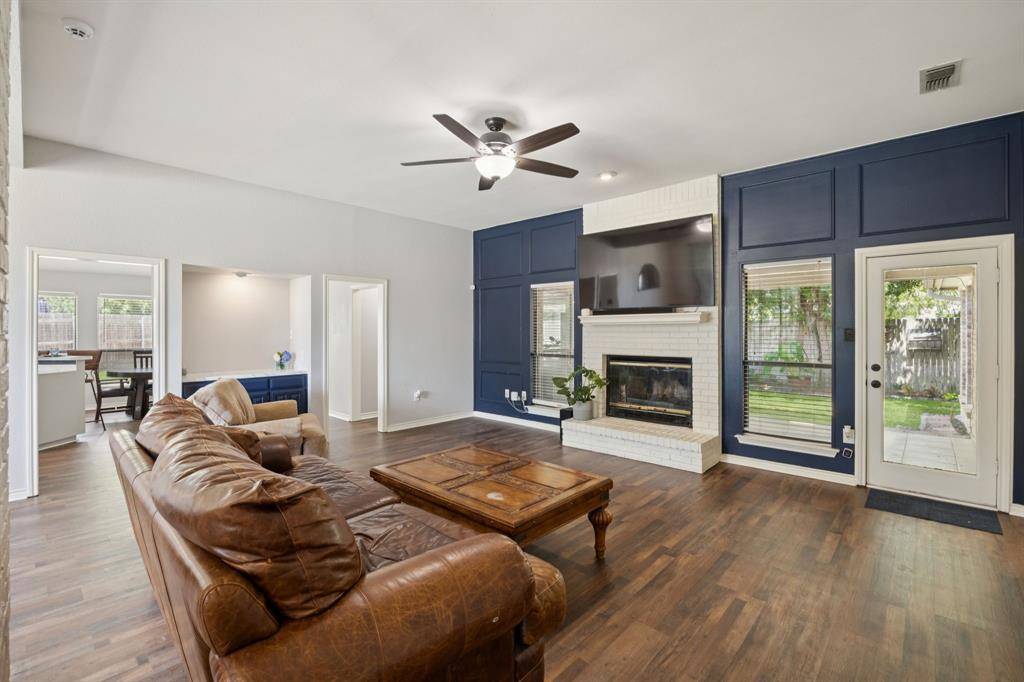 Arlington, TX 76015,2705 Serenade Court