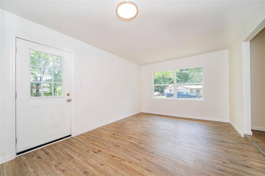 Mount Pleasant, TX 75455,1109 Booker Avenue