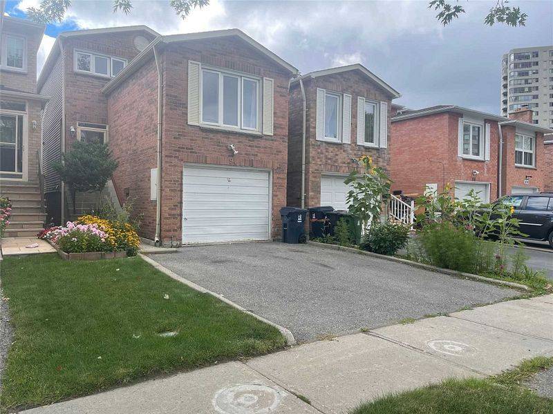 94 Seamist CRES, Toronto E07, ON M1V 3K4