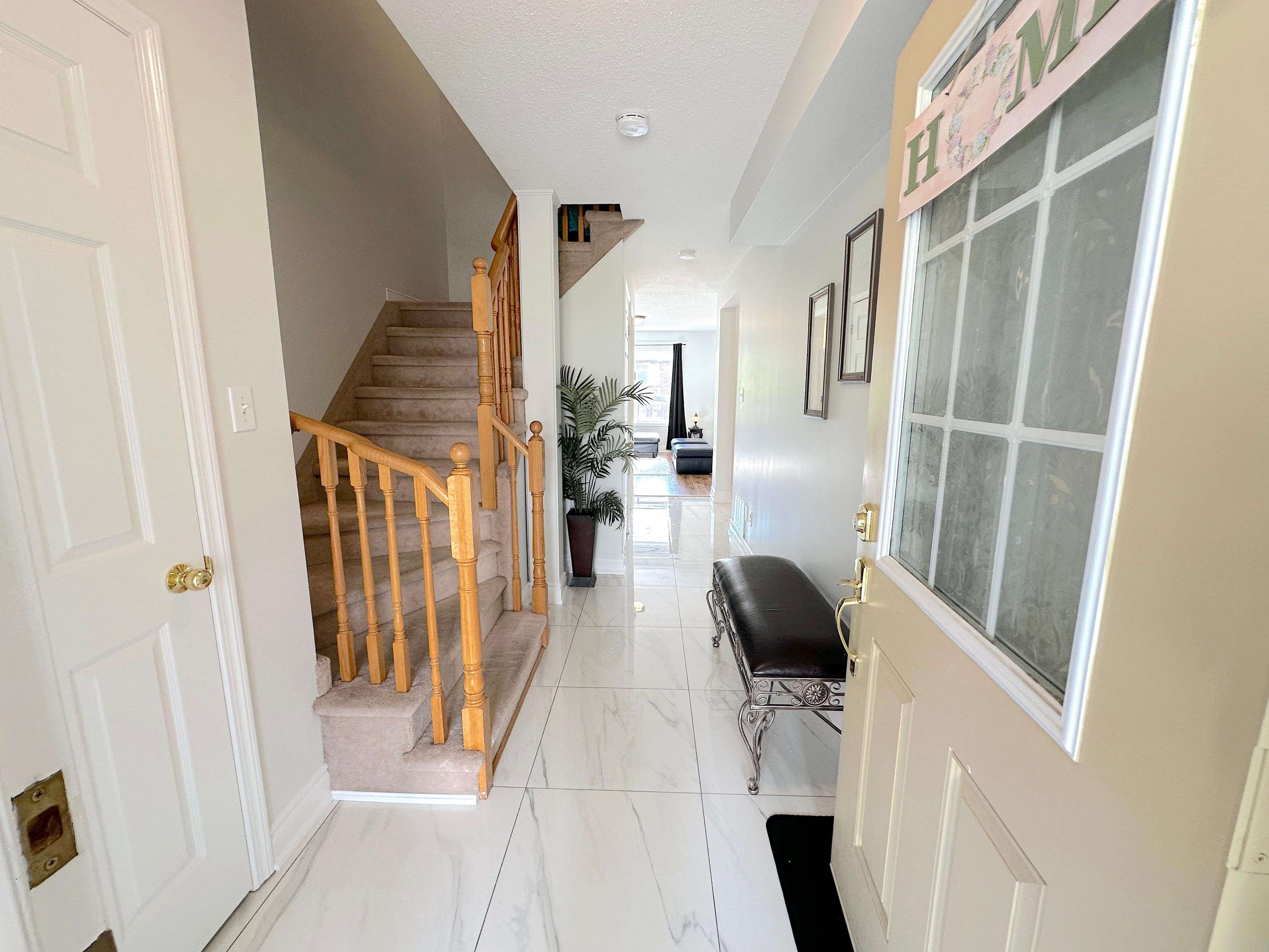 Oshawa, ON L1K 0E8,1087 Ormond DR #48