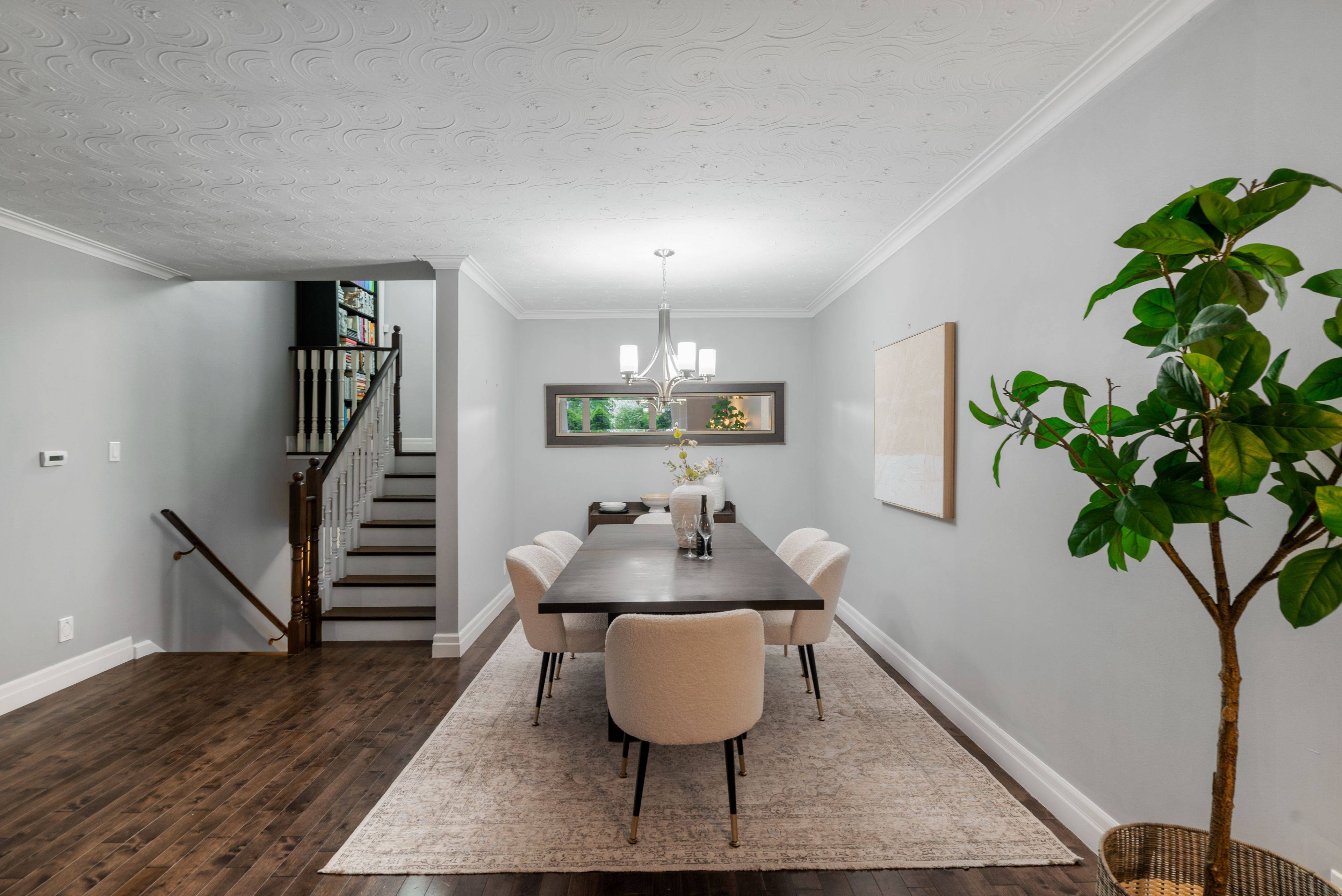 Toronto W09, ON M9P 2K3,9 Dixington CRES
