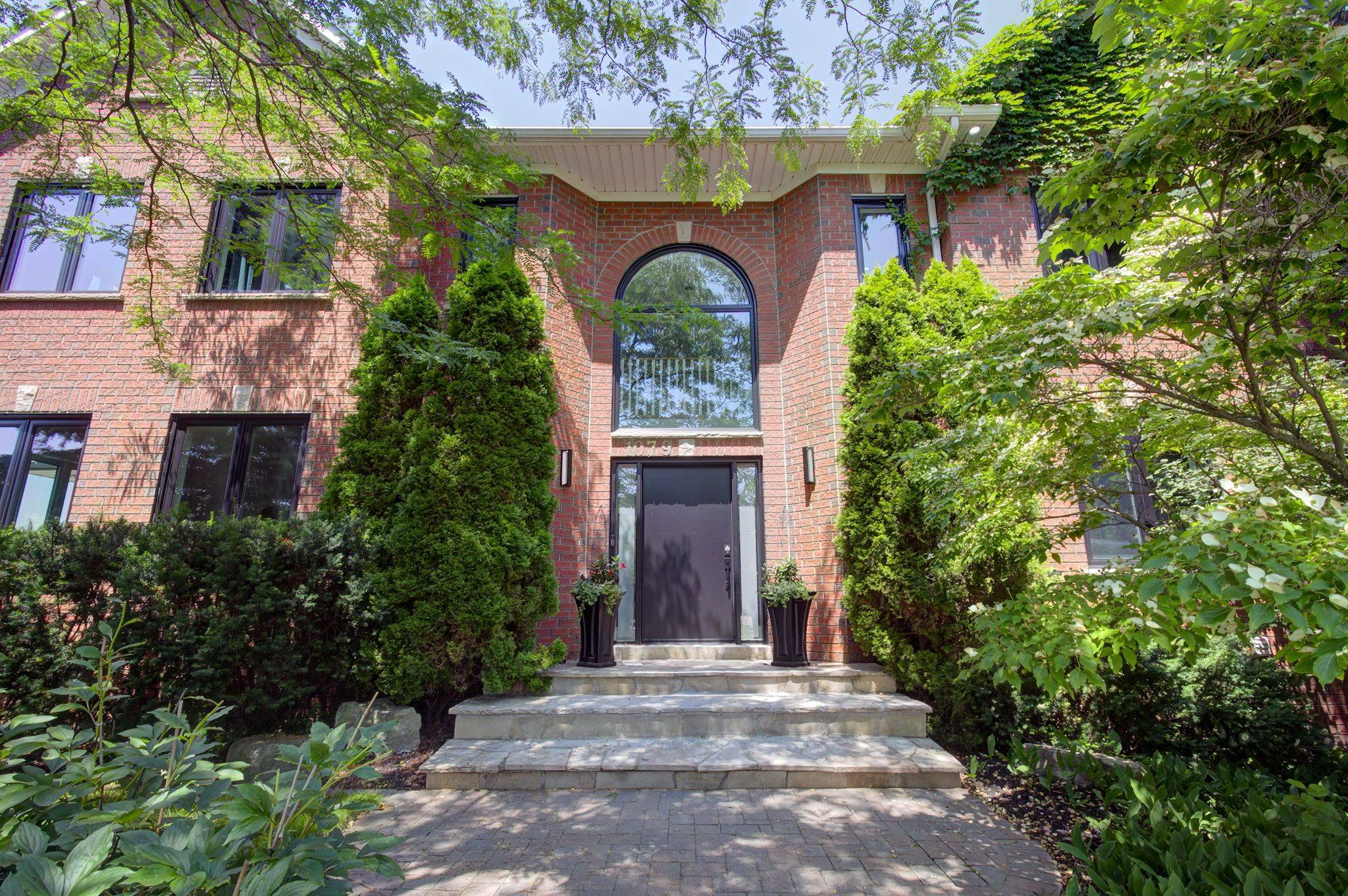 Oakville, ON L6M 3L2,1079 Skyvalley CRES