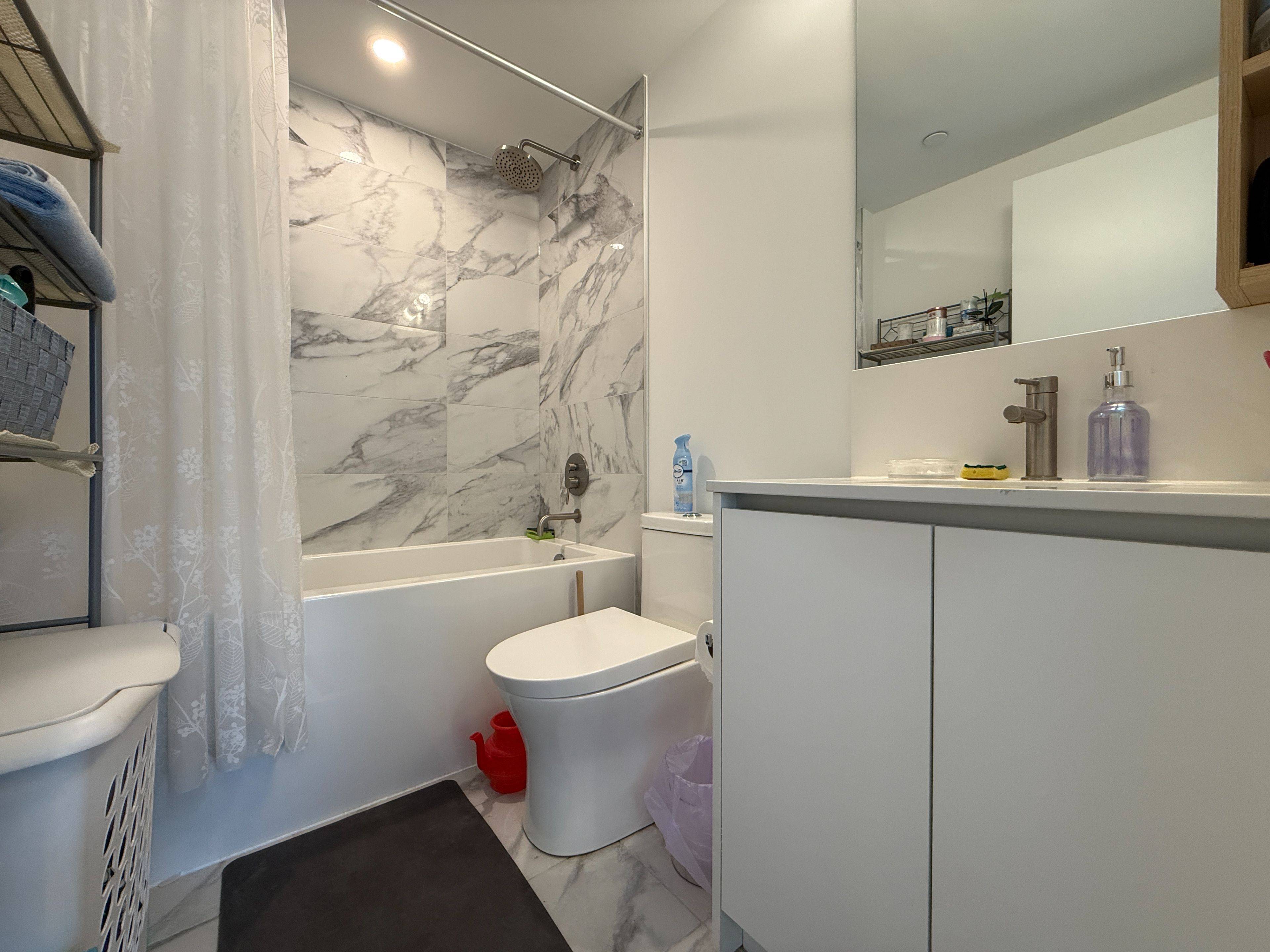 Toronto W05, ON M3J 0H1,1100 Sheppard AVE W #610