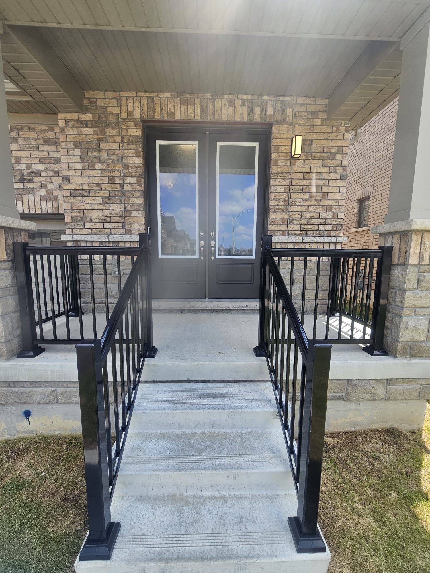 North Dumfries, ON N0B 1E0,233 Leslie Davis ST