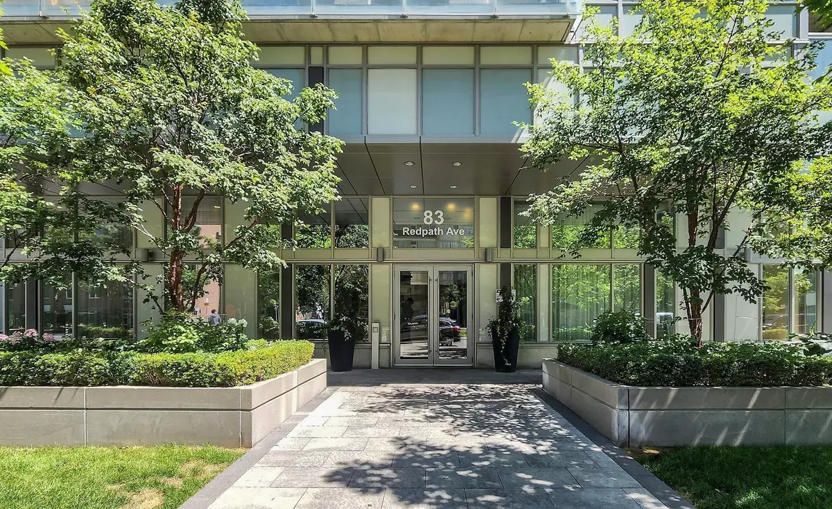 Toronto C10, ON M4S 0A2,83 Redpath AVE #804