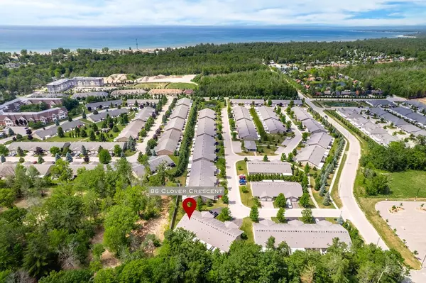 Wasaga Beach, ON L9Z 0G4,86 Clover CRES